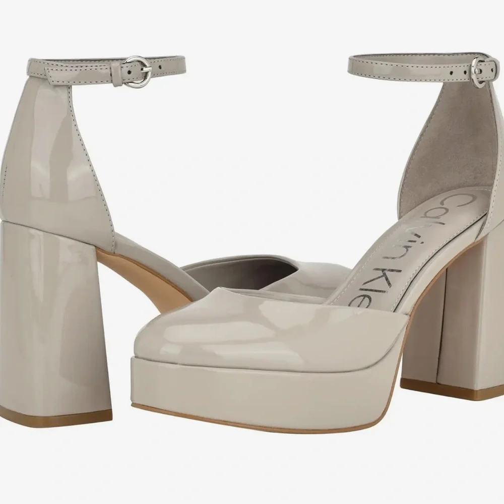 🌸CALVIN KLEIN🌸 Sabin Platform Sandal Size: 9M